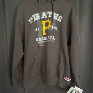 Pittsburgh Pirates hoodie new with tags